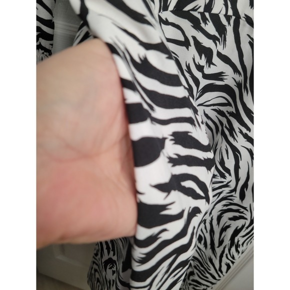 Zebra Print Midi Dress Long Smocked Sleeves Pockets Y2K Trendy Career Work Sz M - Picture 12 of 16